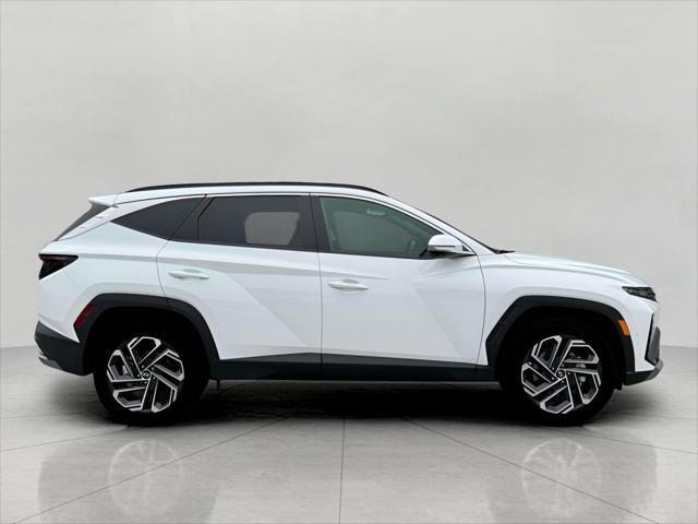 2025 Hyundai TUCSON Vehicle Photo in Green Bay, WI 54304