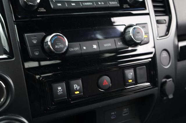 2024 Nissan Titan Vehicle Photo in Ballwin, MO 63011