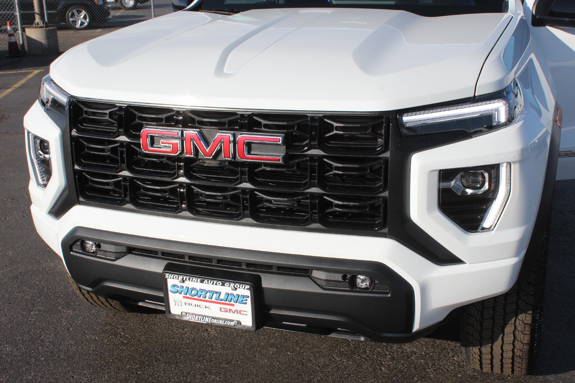 2025 GMC Canyon Vehicle Photo in AURORA, CO 80012-4011