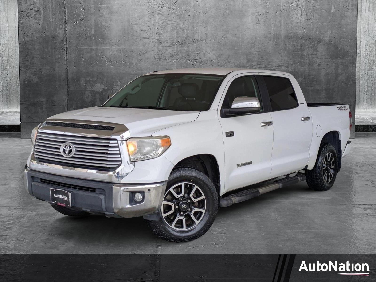 2017 Toyota Tundra 2WD Vehicle Photo in Tustin, CA 92782