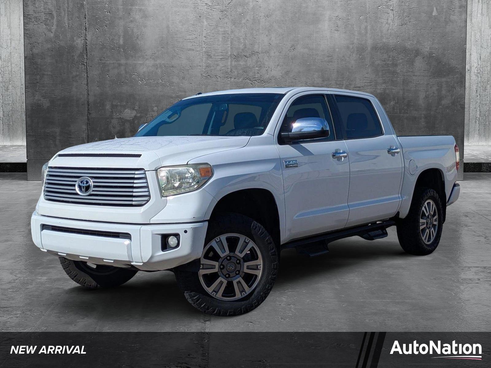 2014 Toyota Tundra 4WD Truck Vehicle Photo in CLEARWATER, FL 33764-7163