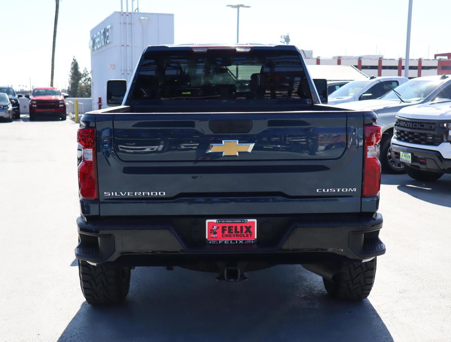 2022 Chevrolet Silverado 2500 HD Vehicle Photo in LOS ANGELES, CA 90007-3794