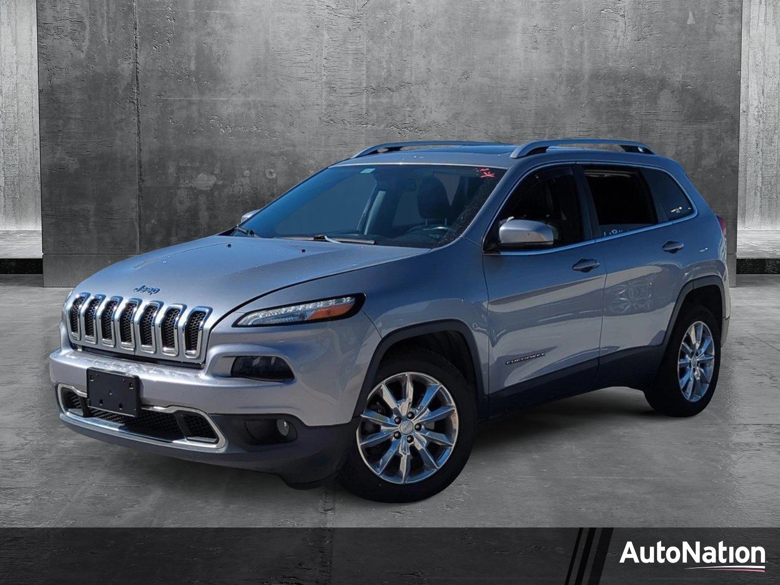 2017 Jeep Cherokee Vehicle Photo in Pembroke Pines, FL 33027