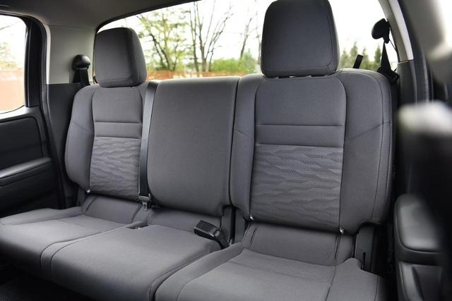 2024 Nissan Frontier Vehicle Photo in Ballwin, MO 63011