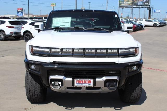 2025 GMC HUMMER EV SUV Vehicle Photo in Greenville, TX 75402