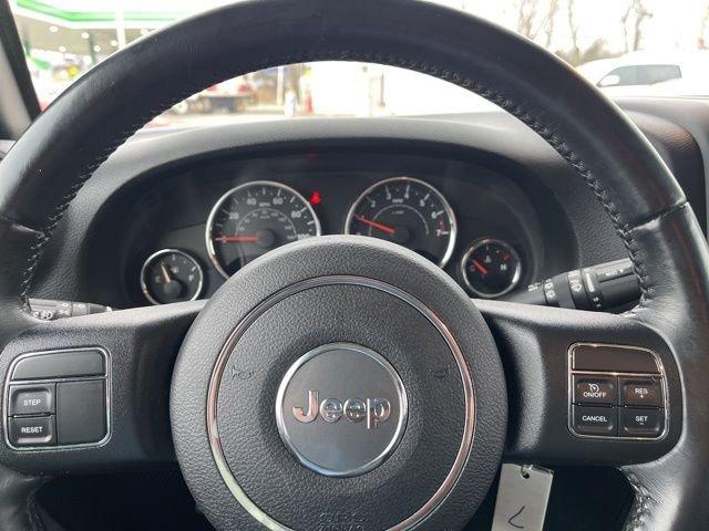 2017 Jeep Wrangler Unlimited Vehicle Photo in MEDINA, OH 44256-9631