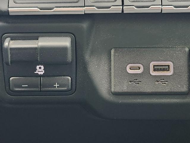 2021 GMC Sierra 2500 HD Vehicle Photo in GREEN BAY, WI 54304-5303