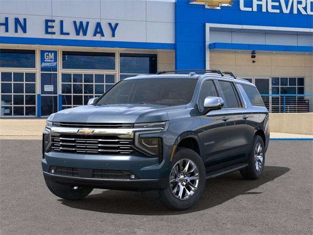 2025 Chevrolet Suburban Vehicle Photo in ENGLEWOOD, CO 80113-6708