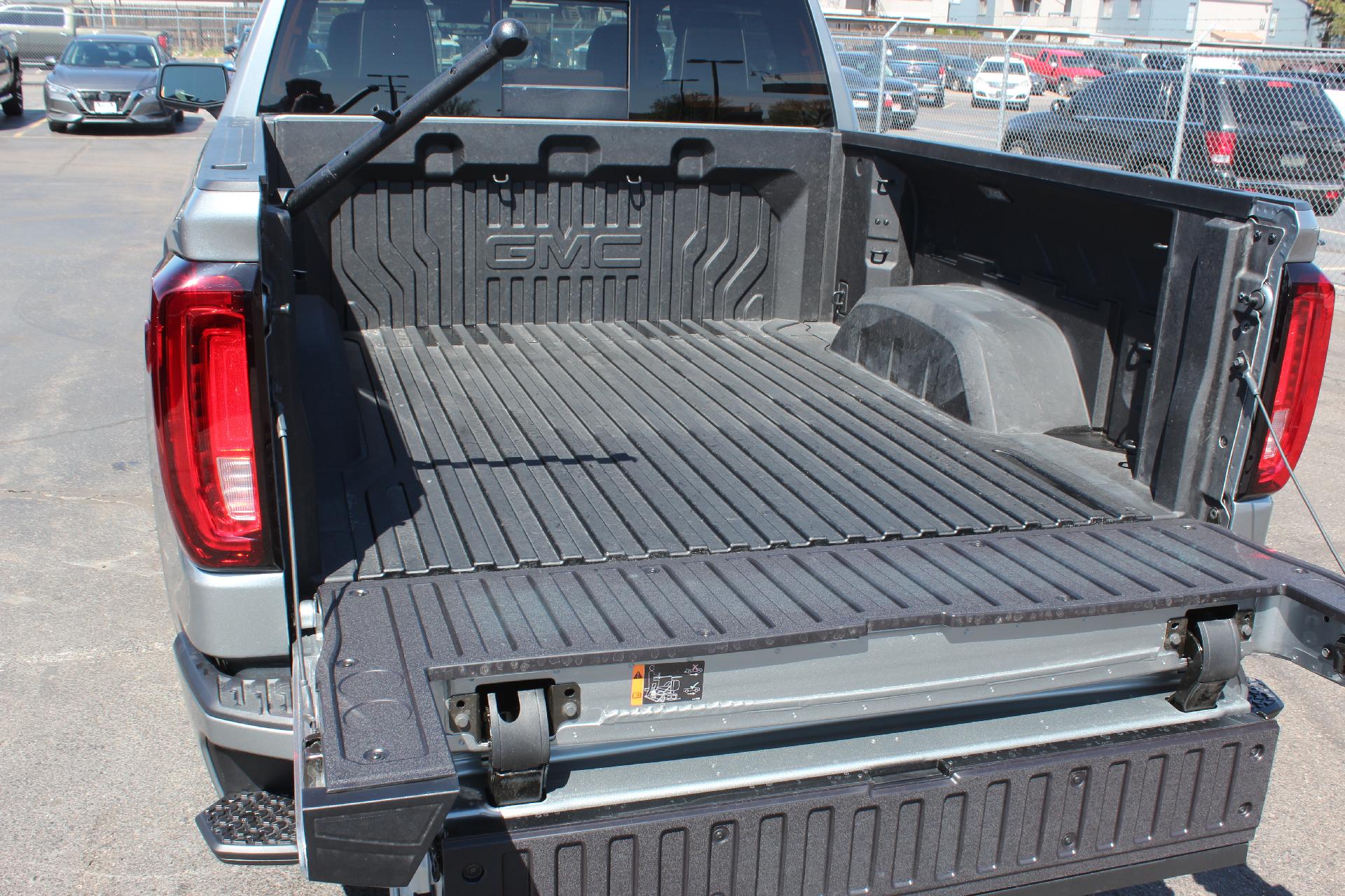 2025 GMC Sierra 1500 Vehicle Photo in AURORA, CO 80012-4011