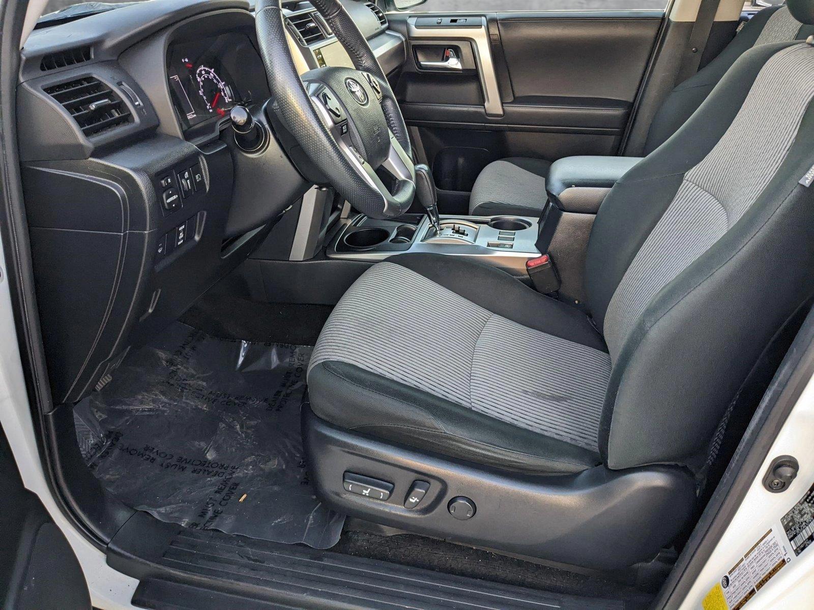2020 Toyota 4Runner Vehicle Photo in Davie, FL 33331