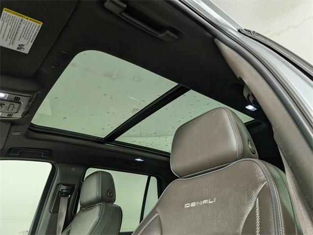 2021 GMC Yukon Vehicle Photo in ENGLEWOOD, CO 80113-6708
