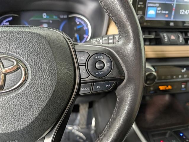 2021 Toyota RAV4 Vehicle Photo in ENGLEWOOD, CO 80113-6708