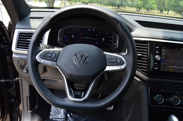 2023 Volkswagen Atlas Cross Sport Vehicle Photo in Houston, TX 77090
