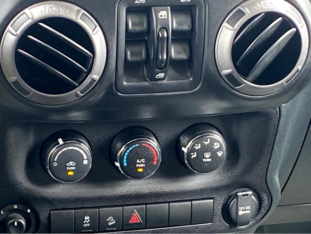 2017 Jeep Wrangler Unlimited Vehicle Photo in POOLER, GA 31322-3252