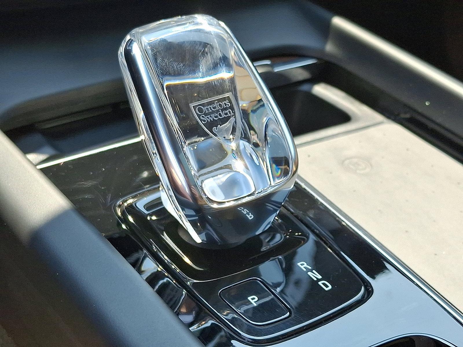 2022 Volvo XC60 Vehicle Photo in Trevose, PA 19053