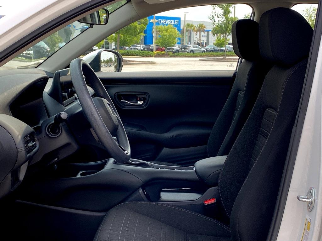 2024 Honda HR-V Vehicle Photo in POOLER, GA 31322-3252