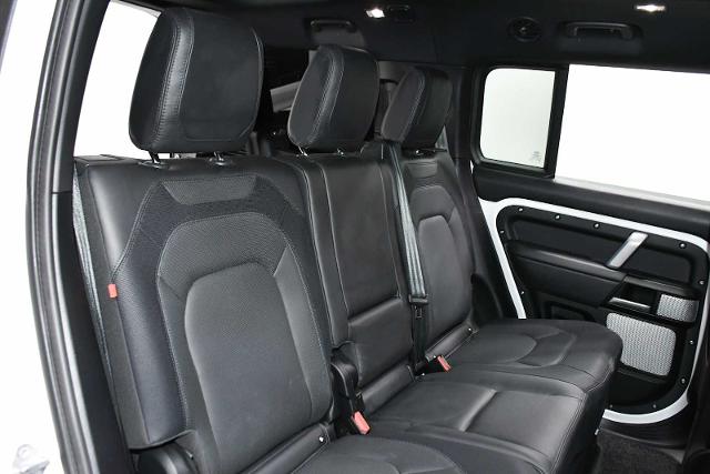 2024 Defender Vehicle Photo in DALLAS, TX 75235