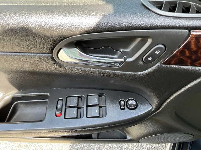 2013 Chevrolet Impala Vehicle Photo in PITTSBURGH, PA 15226-1209