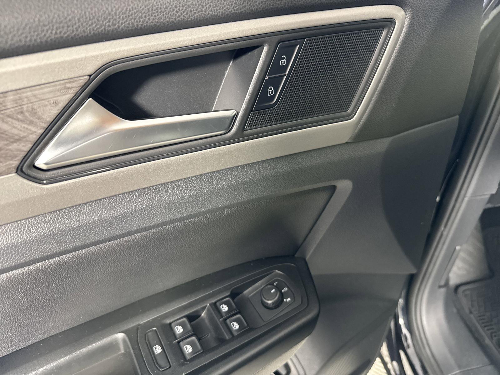 2020 Volkswagen Atlas Cross Sport Vehicle Photo in Georgetown, TX 78626