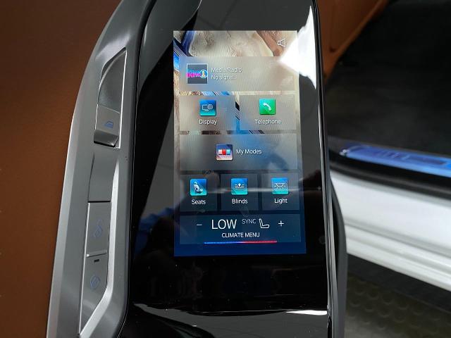 2025 BMW 740i xDrive Vehicle Photo in Appleton, WI 54913