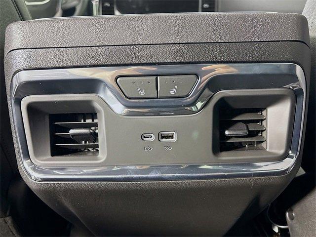 2025 GMC Sierra 3500 HD Vehicle Photo in PUYALLUP, WA 98371-4149