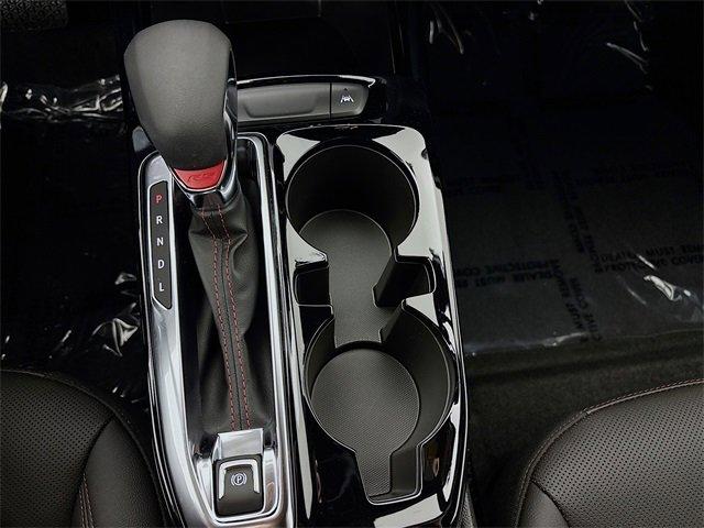2025 Chevrolet Trax Vehicle Photo in PUYALLUP, WA 98371-4149