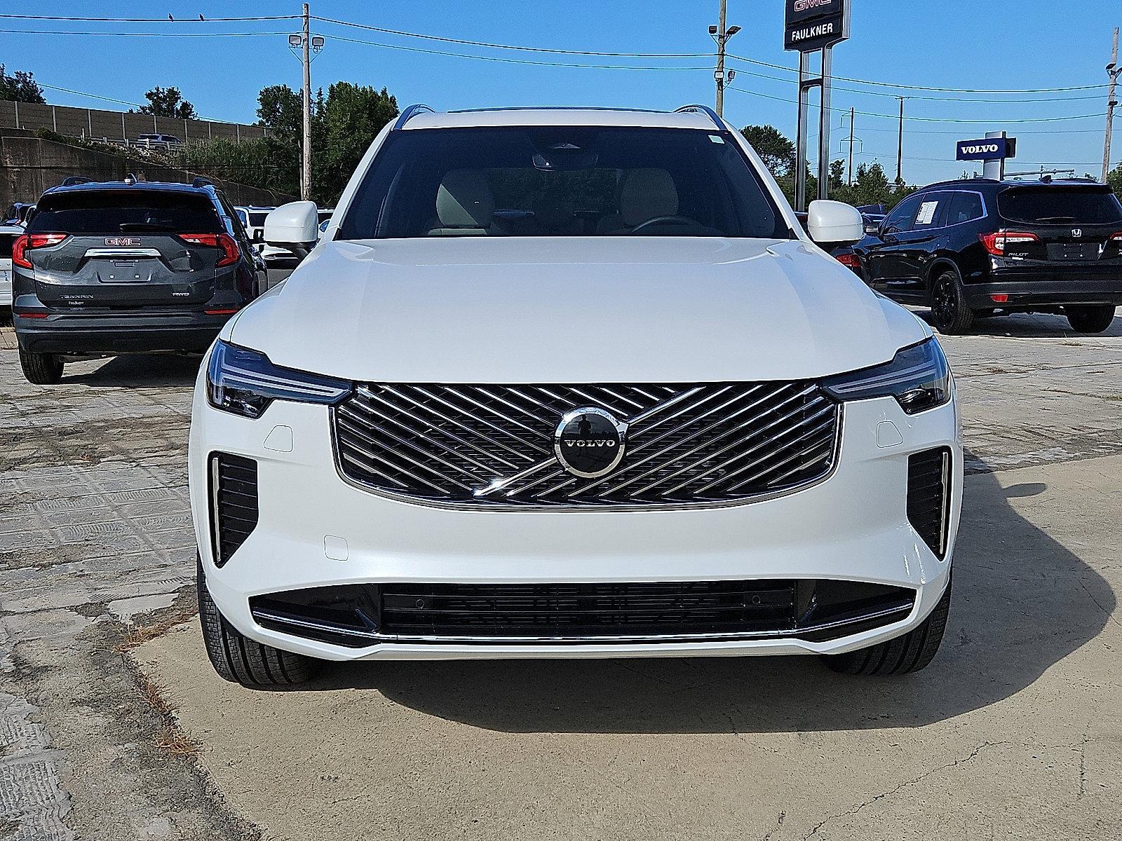 2026 Volvo XC90 Vehicle Photo in Trevose, PA 19053