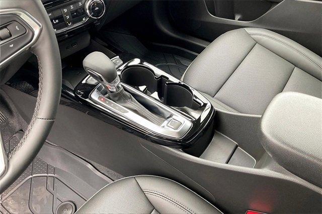 2025 Chevrolet Trax Vehicle Photo in INDEPENDENCE, MO 64055-1314