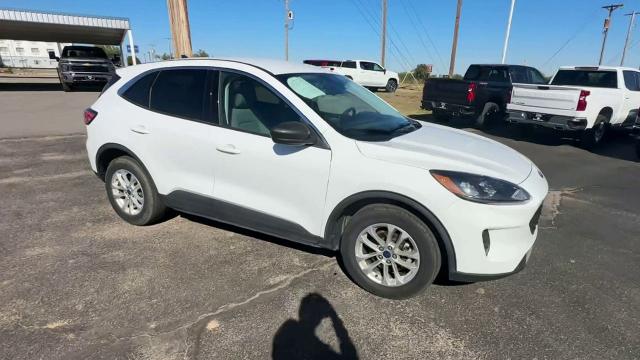 Used 2022 Ford Escape SE with VIN 1FMCU0G65NUA24883 for sale in Wheeler, TX