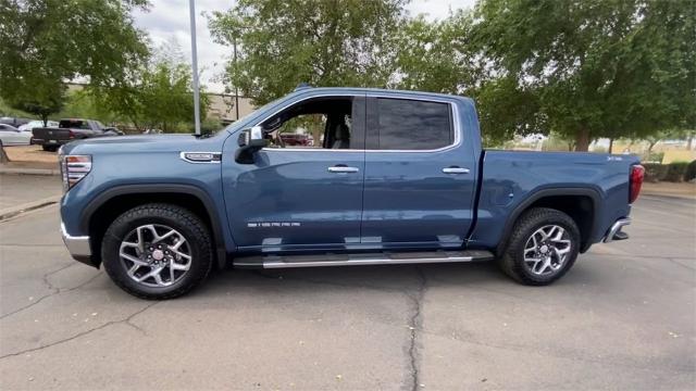 2024 GMC Sierra 1500 Vehicle Photo in GOODYEAR, AZ 85338-1310