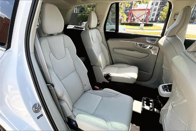 2025 Volvo XC90 Vehicle Photo in Houston, TX 77007