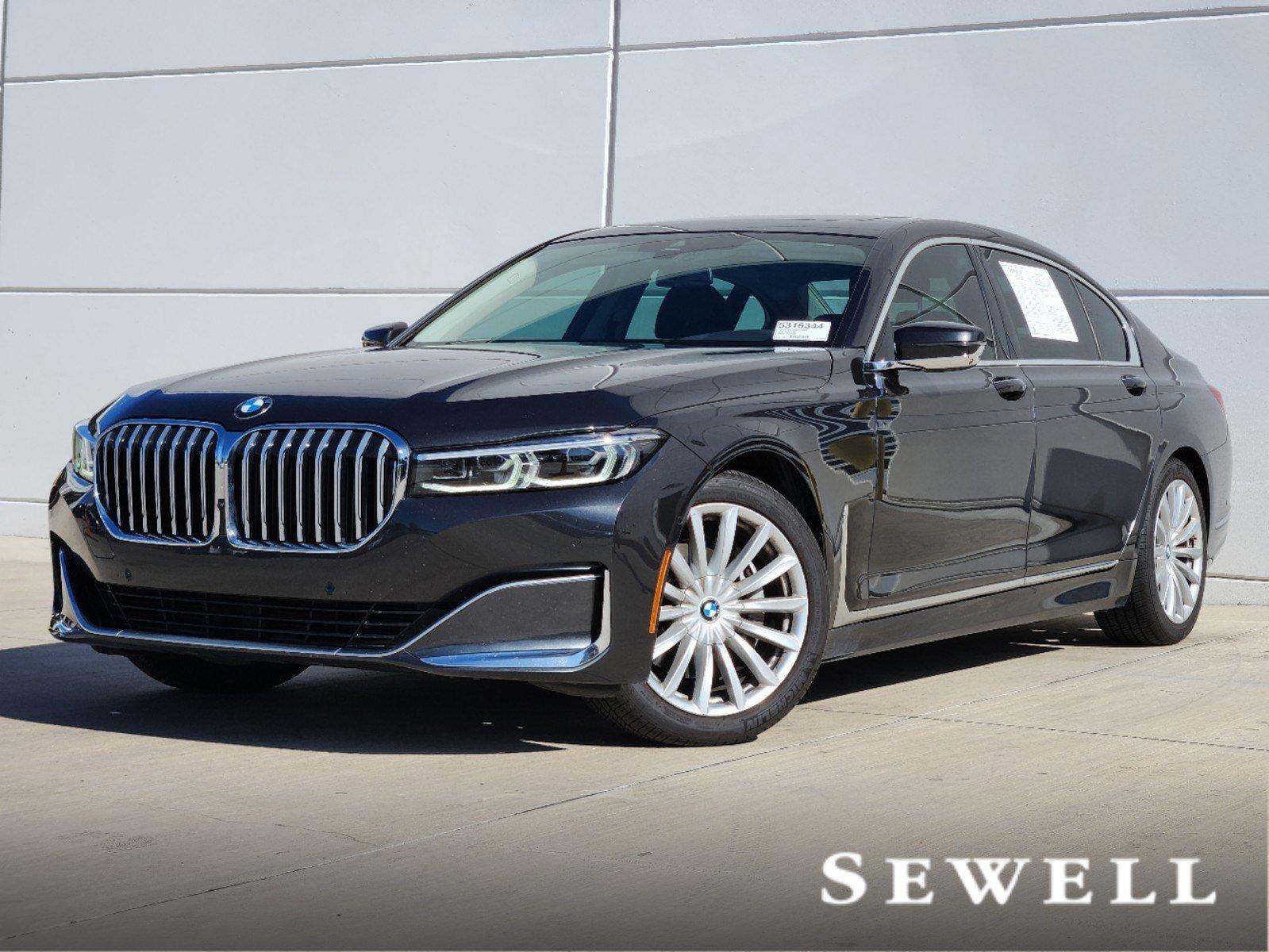 2022 BMW 740i Vehicle Photo in PLANO, TX 75024