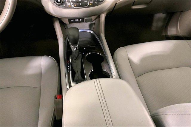 2022 Chevrolet Malibu Vehicle Photo in KANSAS CITY, MO 64114-4502