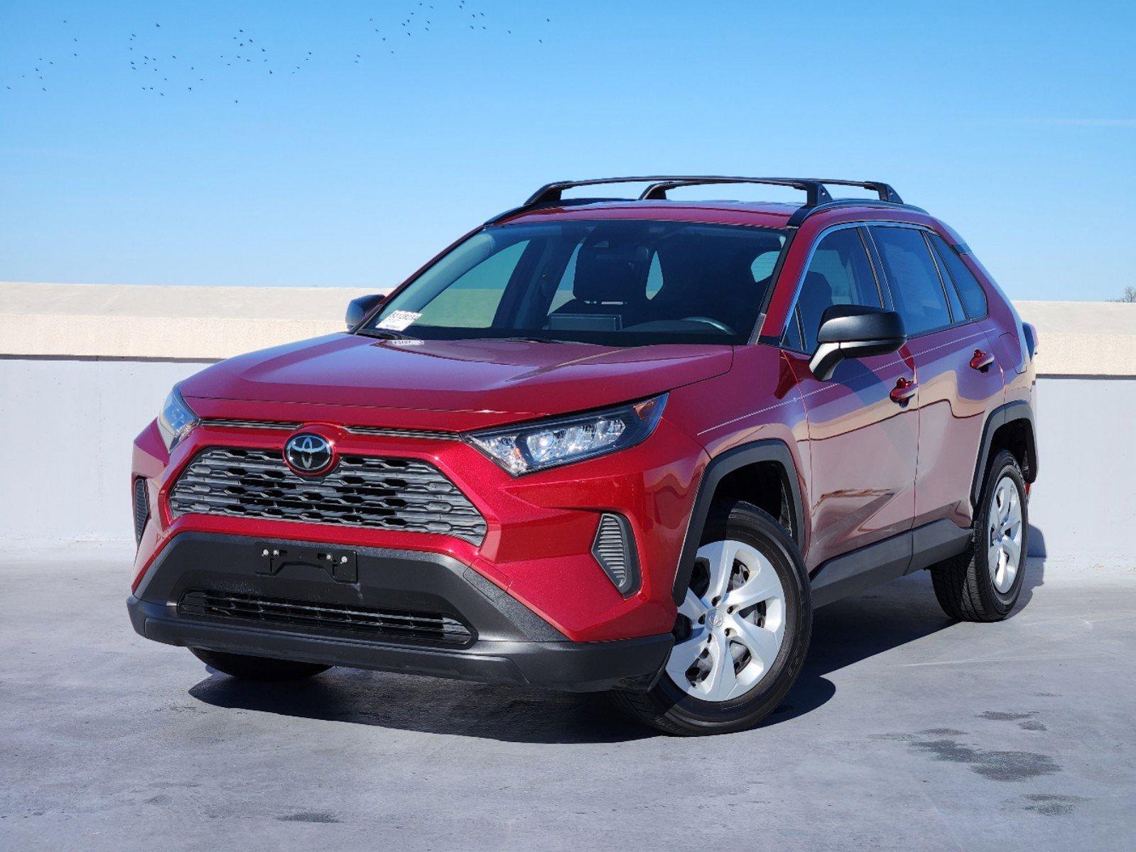 2019 Toyota RAV4 Vehicle Photo in DALLAS, TX 75209