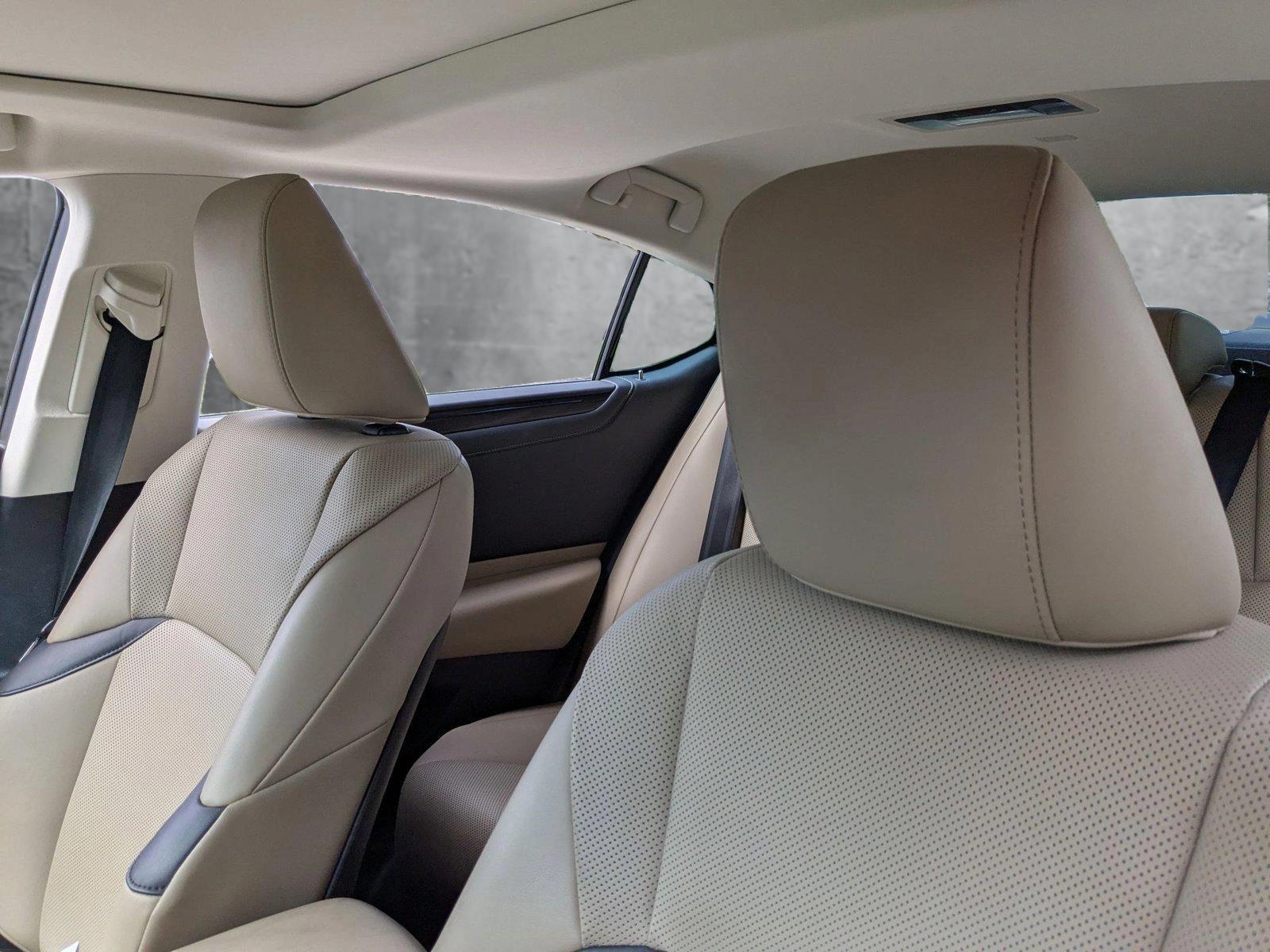 2019 Lexus ES 350 Vehicle Photo in West Palm Beach, FL 33417