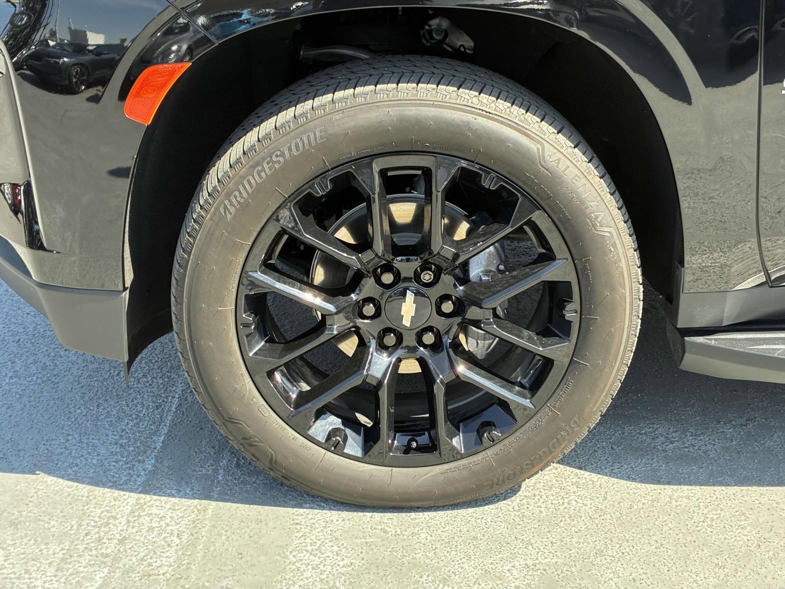 2023 Chevrolet Suburban Vehicle Photo in LOS ANGELES, CA 90007-3794