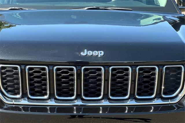 2023 Jeep Grand Cherokee Vehicle Photo in ELK GROVE, CA 95757-8703