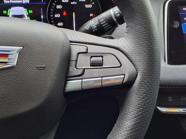 2022 Cadillac XT4 Vehicle Photo in San Antonio, TX 78230-1001