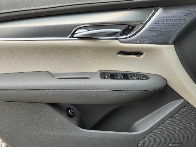 2025 Cadillac XT5 Vehicle Photo in HOUSTON, TX 77079
