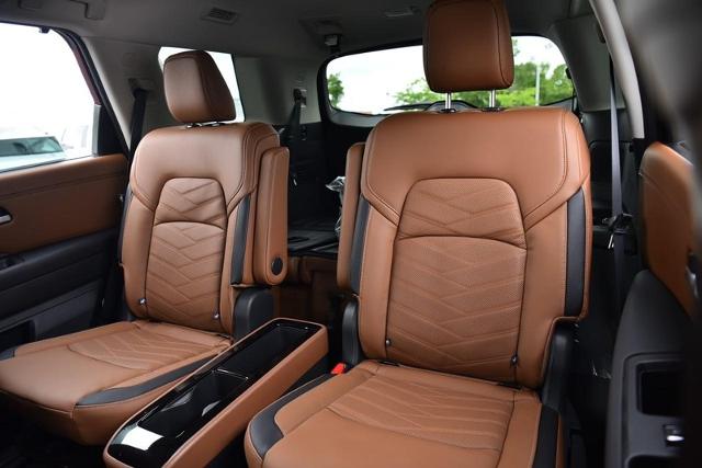 2025 Nissan Pathfinder Vehicle Photo in Ballwin, MO 63011