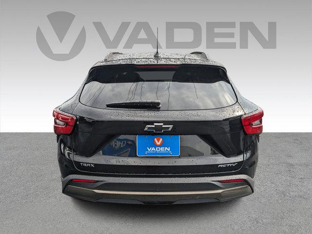 2025 Chevrolet Trax Vehicle Photo in BRUNSWICK, GA 31525-1881