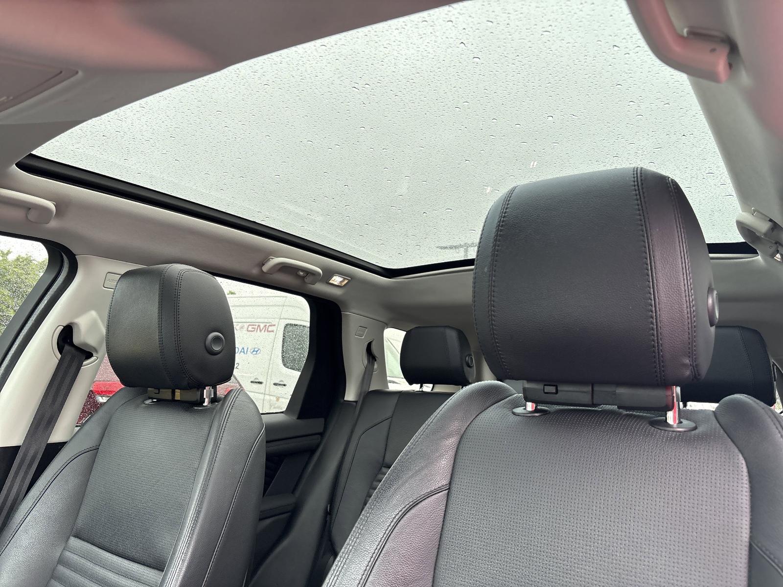 2020 Land Rover Discovery Sport Vehicle Photo in Mechanicsburg, PA 17050