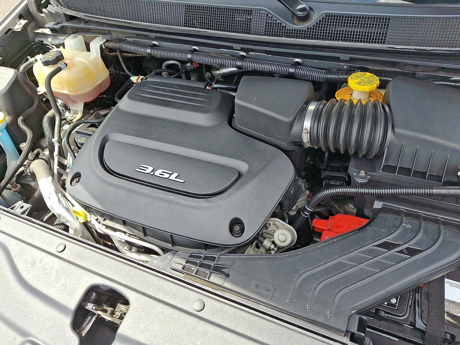 2017 Chrysler Pacifica Vehicle Photo in Trevose, PA 19053