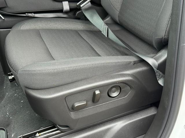 2025 GMC Sierra 1500 Vehicle Photo in COLUMBIA, MO 65203-3903