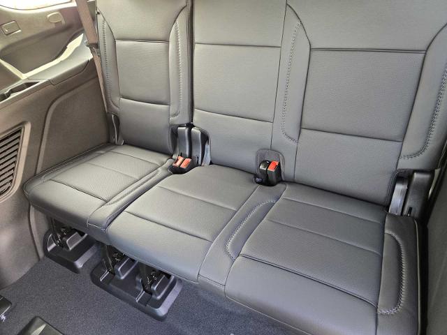 2025 GMC Yukon Vehicle Photo in DALLAS, TX 75209-3016