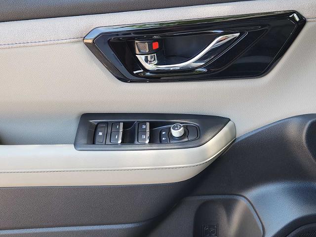2025 Subaru Forester Vehicle Photo in DALLAS, TX 75209