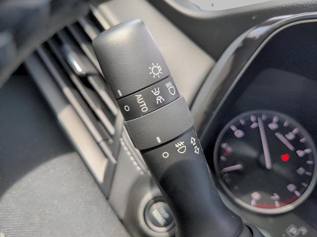 2025 Subaru Outback Vehicle Photo in Green Bay, WI 54304