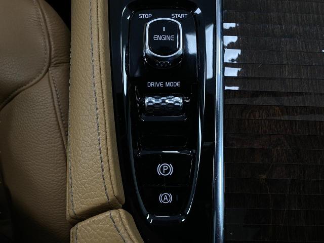 2017 Volvo XC90 Vehicle Photo in Appleton, WI 54913