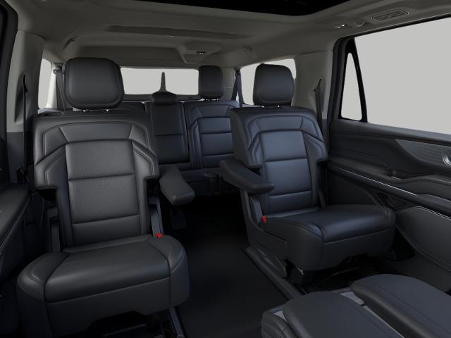 2025 Lincoln Navigator L Vehicle Photo in Neenah, WI 54956