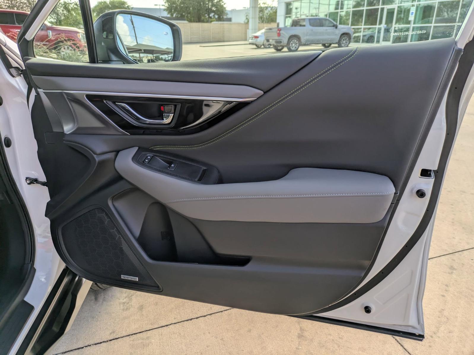 2025 Subaru Outback Vehicle Photo in SELMA, TX 78154-1460